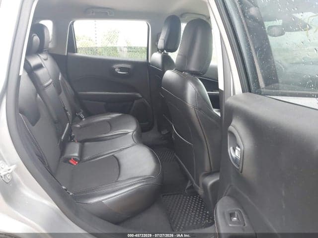 2019 JEEP COMPASS LATITUDE 4X4 8