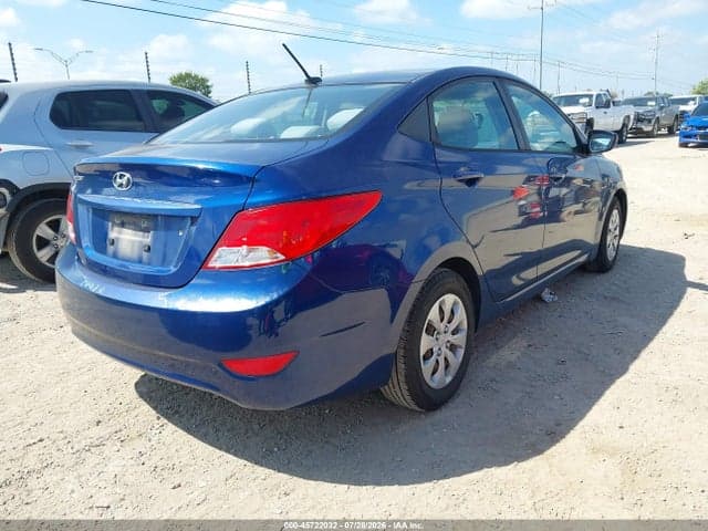 2017 HYUNDAI ACCENT SE 4