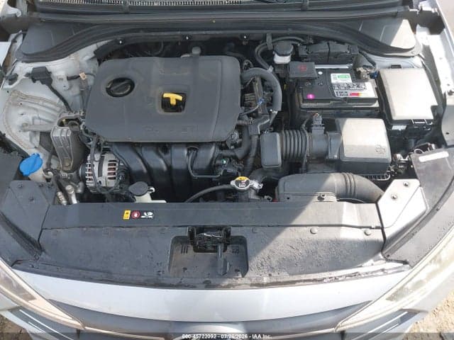 2020 HYUNDAI ELANTRA SE 10
