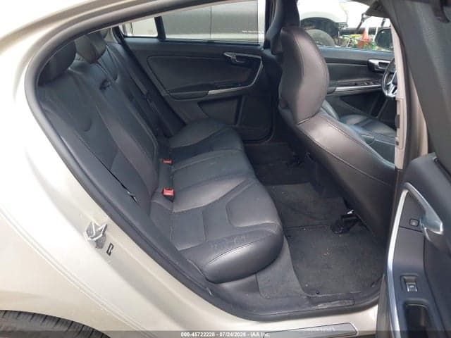 2017 VOLVO S60 INSCRIPTION T5 8