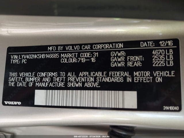 2017 VOLVO S60 INSCRIPTION T5 9