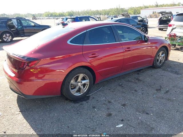 2023 HYUNDAI SONATA SE 4