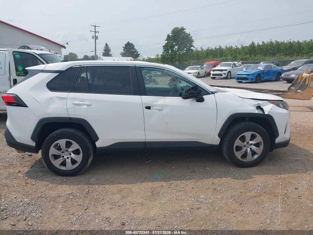 2022 TOYOTA RAV4 LE 14
