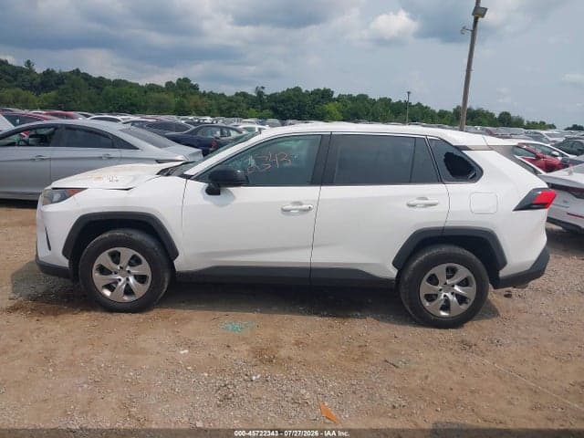 2022 TOYOTA RAV4 LE 15