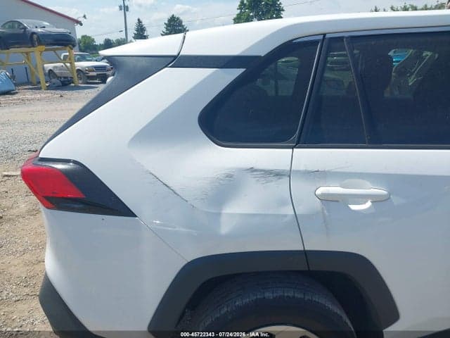 2022 TOYOTA RAV4 LE 22