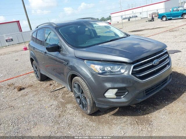 2019 FORD ESCAPE SE 1
