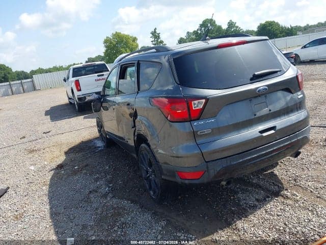 2019 FORD ESCAPE SE 3