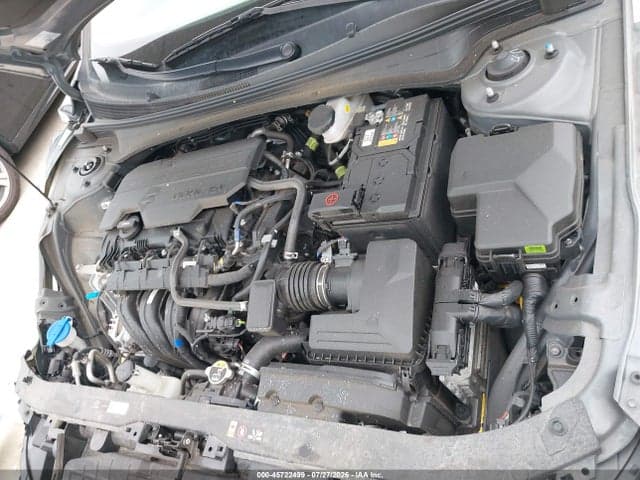 2025 HYUNDAI ELANTRA SE 10
