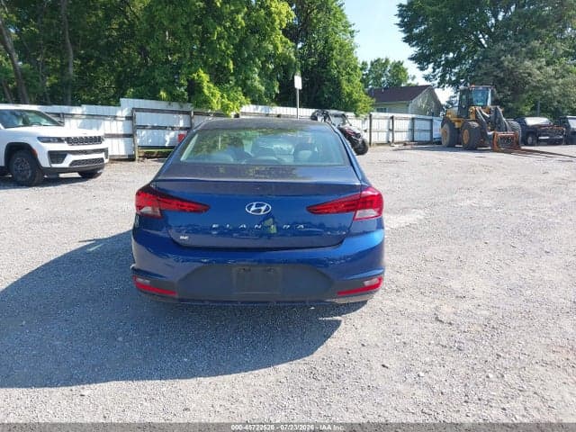 2020 HYUNDAI ELANTRA SE 17