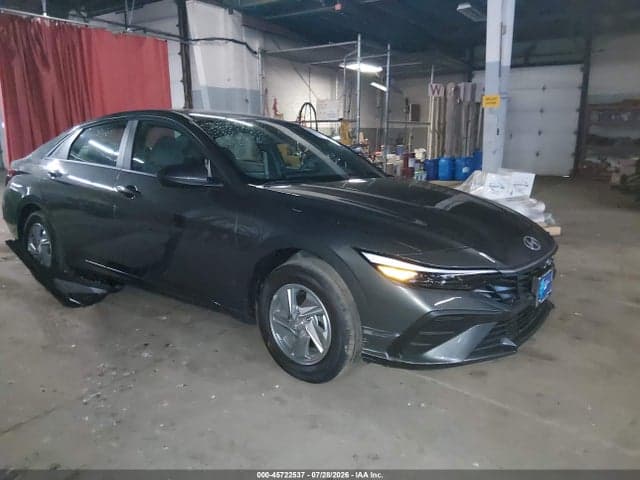 2026 HYUNDAI ELANTRA SE 1