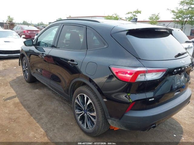 2021 FORD ESCAPE SE 3
