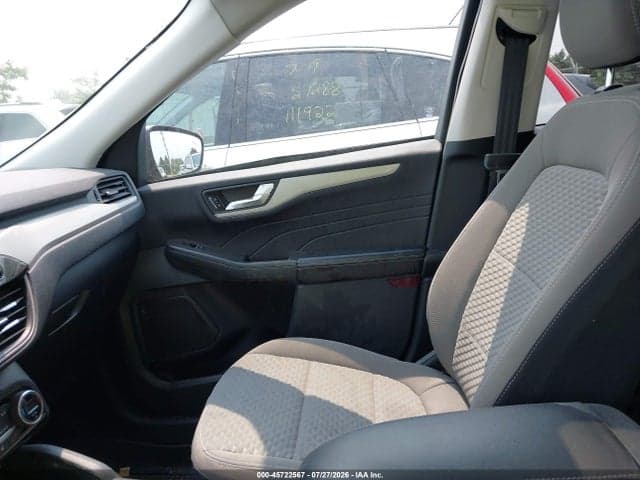 2021 FORD ESCAPE SE 5