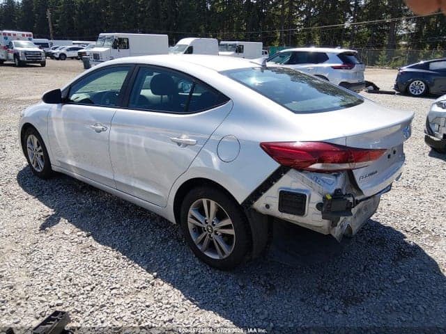 2018 HYUNDAI ELANTRA SEL 3