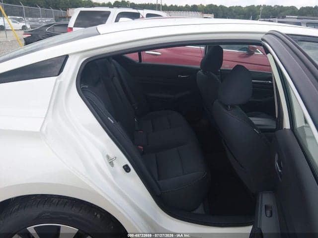 2019 NISSAN ALTIMA 2.5 SV 8