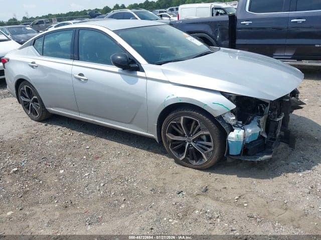 2023 NISSAN ALTIMA SR FWD - 1
