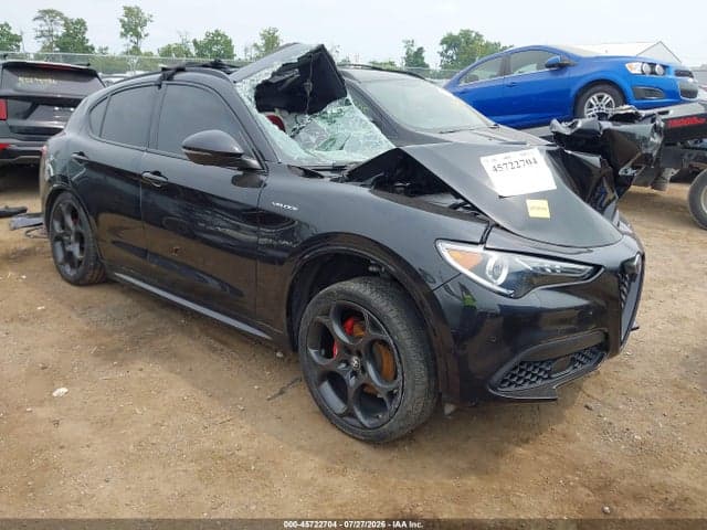 2022 ALFA ROMEO STELVIO VELOCE TI AWD - 1