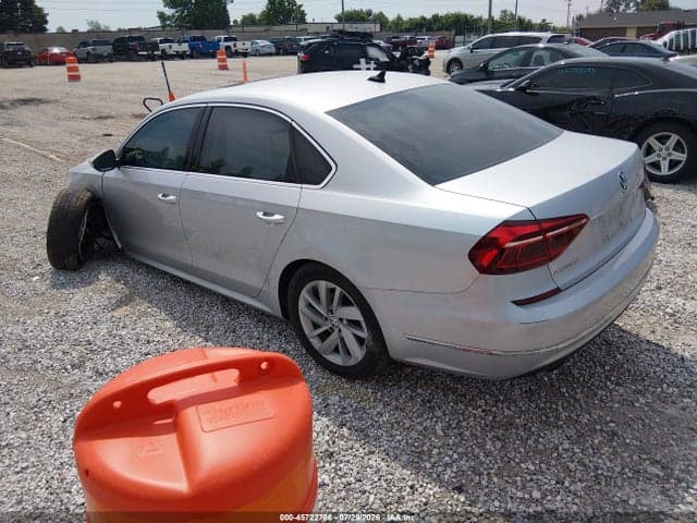 2018 VOLKSWAGEN PASSAT 2.0T SE 3