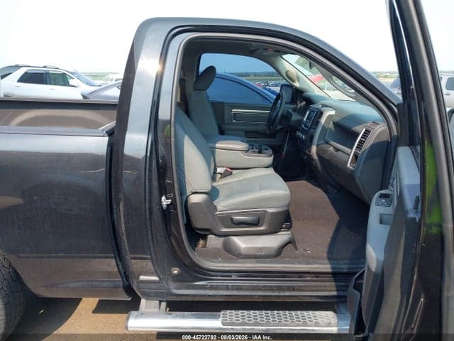 2017 RAM 1500 TRADESMAN 4X4 6'4 BOX 5