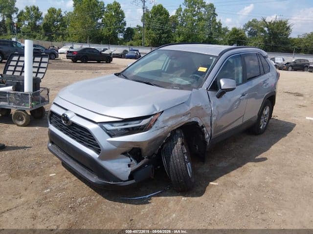2024 TOYOTA RAV4 XLE 2
