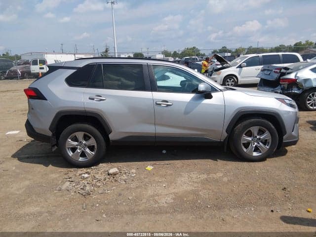 2024 TOYOTA RAV4 XLE 13