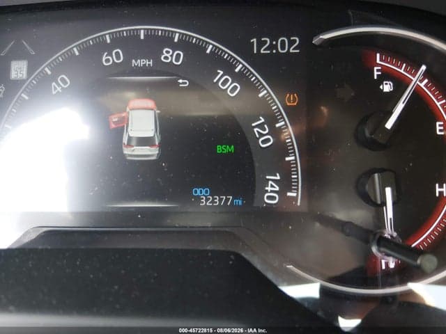 2024 TOYOTA RAV4 XLE 15