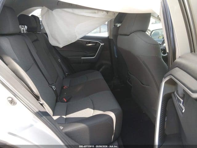 2024 TOYOTA RAV4 XLE 8