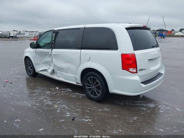 2018 DODGE GRAND CARAVAN GT 3