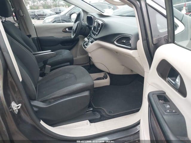 2018 CHRYSLER PACIFICA L 5