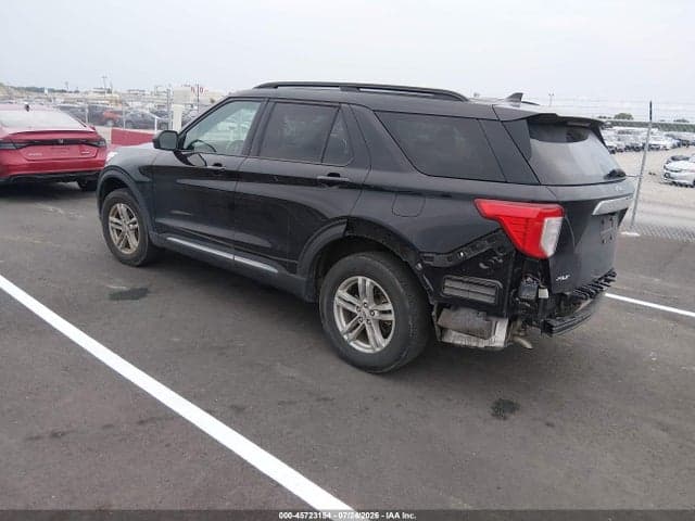2023 FORD EXPLORER XLT 3
