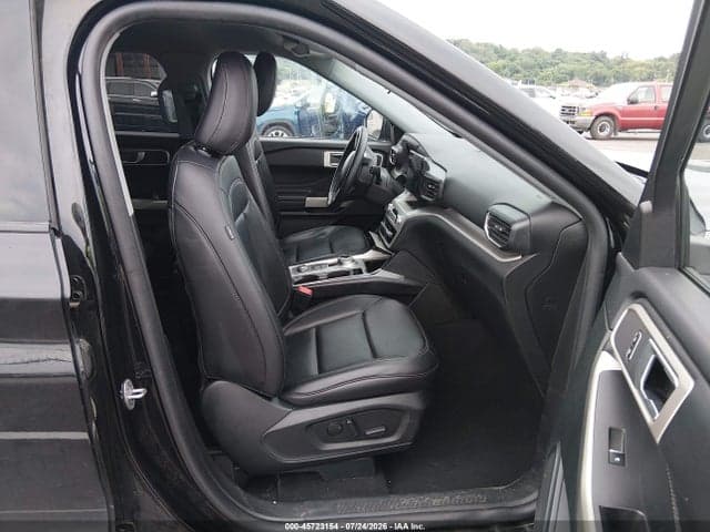 2023 FORD EXPLORER XLT 5