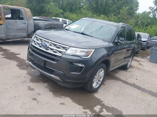 2018 FORD EXPLORER XLT 2