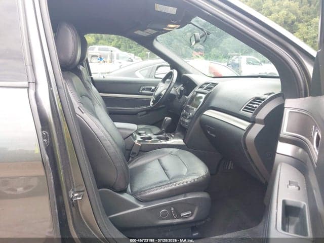 2018 FORD EXPLORER XLT 5