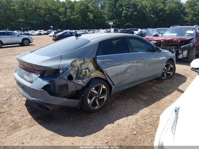 2023 HYUNDAI ELANTRA LIMITED 4