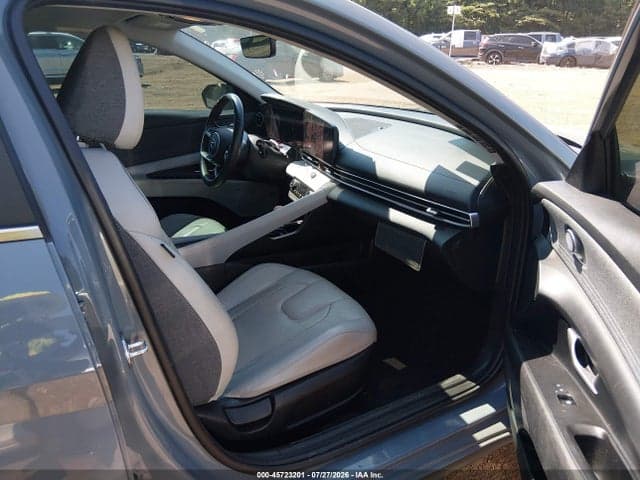 2023 HYUNDAI ELANTRA LIMITED 5
