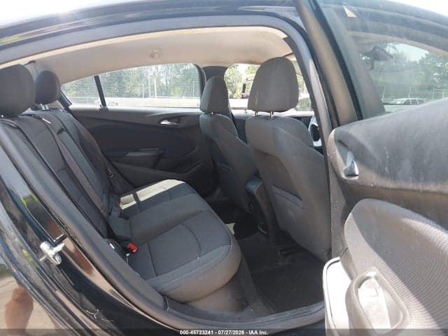 2017 CHEVROLET CRUZE LT AUTO 8