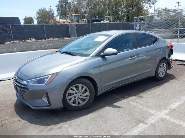 2019 HYUNDAI ELANTRA SE 2