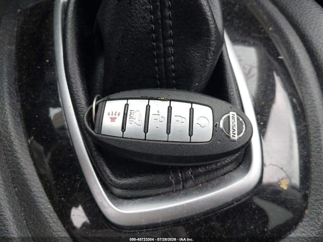 2019 NISSAN ROGUE SV 11