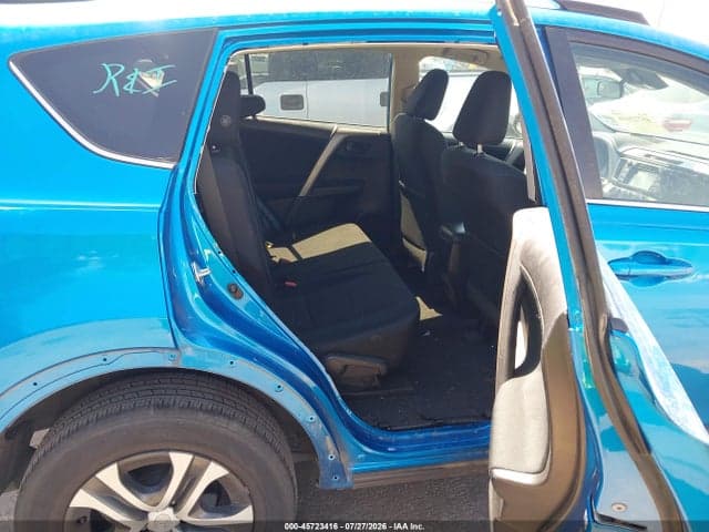 2017 TOYOTA RAV4 LE 8