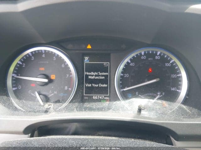2019 TOYOTA HIGHLANDER XLE 7