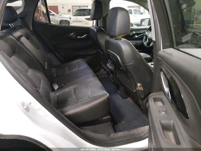 2022 GMC TERRAIN AWD AT4 8