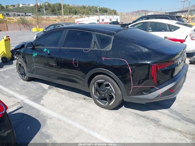 2025 KIA K4 EX 9