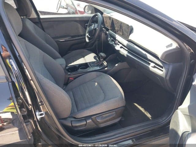 2025 KIA K4 EX 4