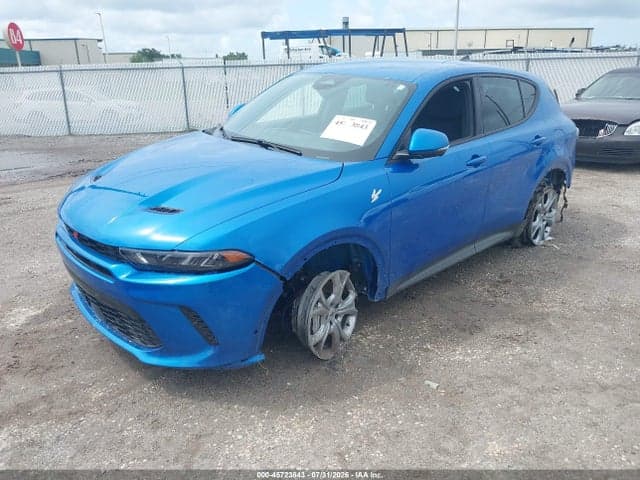2024 DODGE HORNET R/T EAWD 2