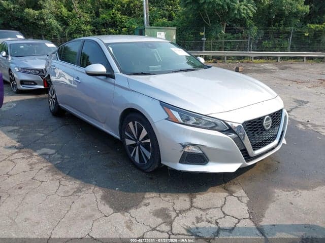 2022 NISSAN ALTIMA SV FWD