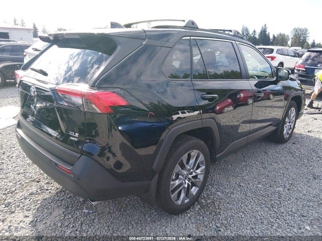 2025 TOYOTA RAV4 XLE PREMIUM 4