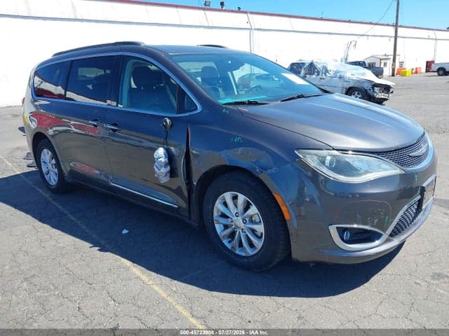 2017 CHRYSLER PACIFICA TOURING-L 1