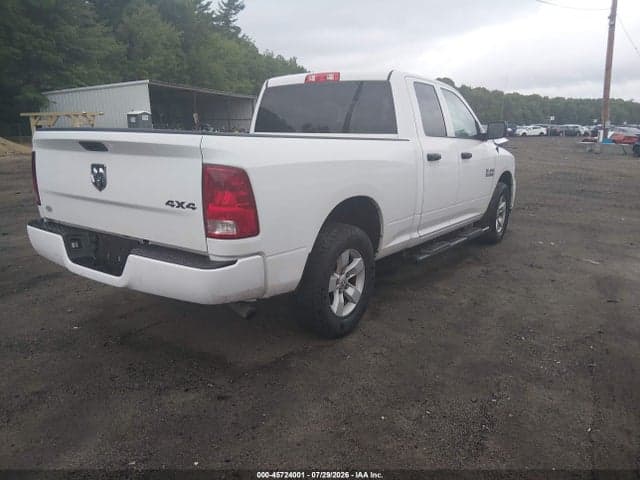 2017 RAM 1500 EXPRESS 4X4 6'4 BOX 4