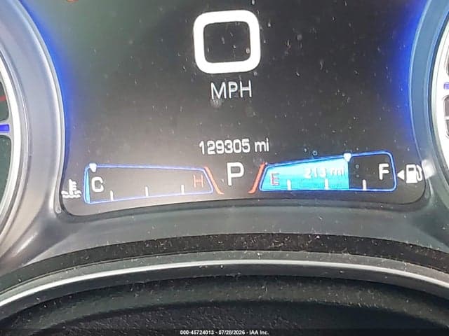 2017 CHRYSLER 300 LIMITED 7