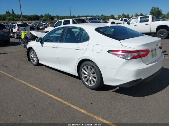 2019 TOYOTA CAMRY LE 3