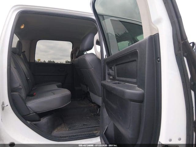 2018 RAM 3500 TRADESMAN 4X4 8' BOX 8
